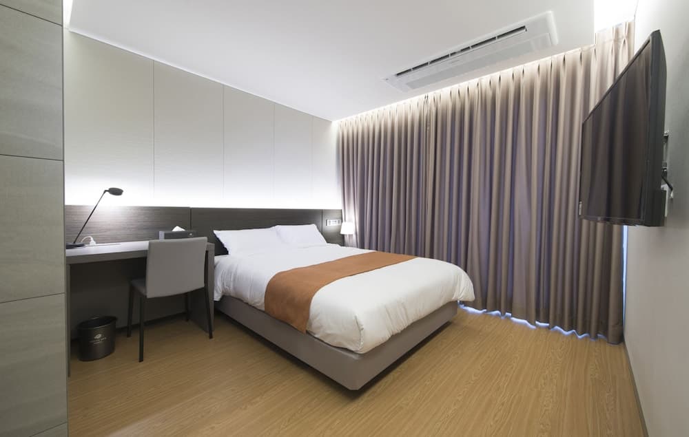 Grand Mer Hotel Jeju photo 8