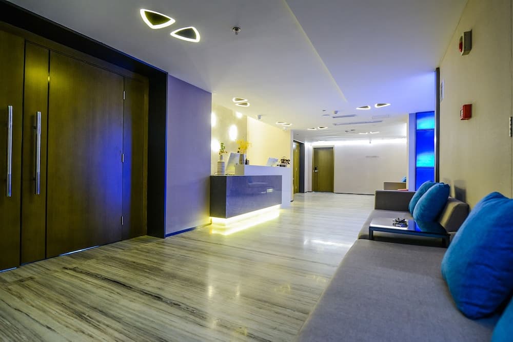9H Hotel photo 6