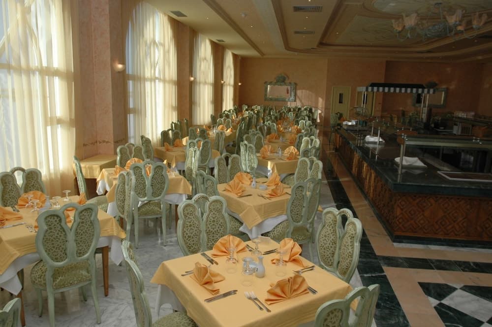 Hotel Royal Jinene photo 6