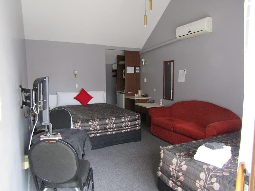 Gateway Motor Lodge photo 3