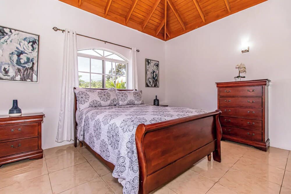 Runaway Bay Gem Villa photo 8