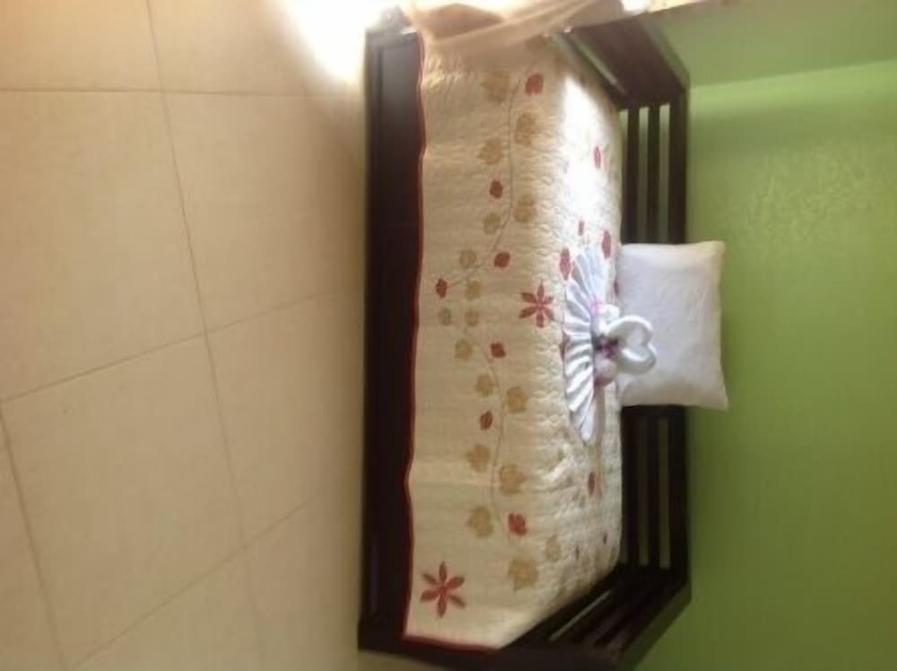 Milbrooks Villa and Retreat photo 3