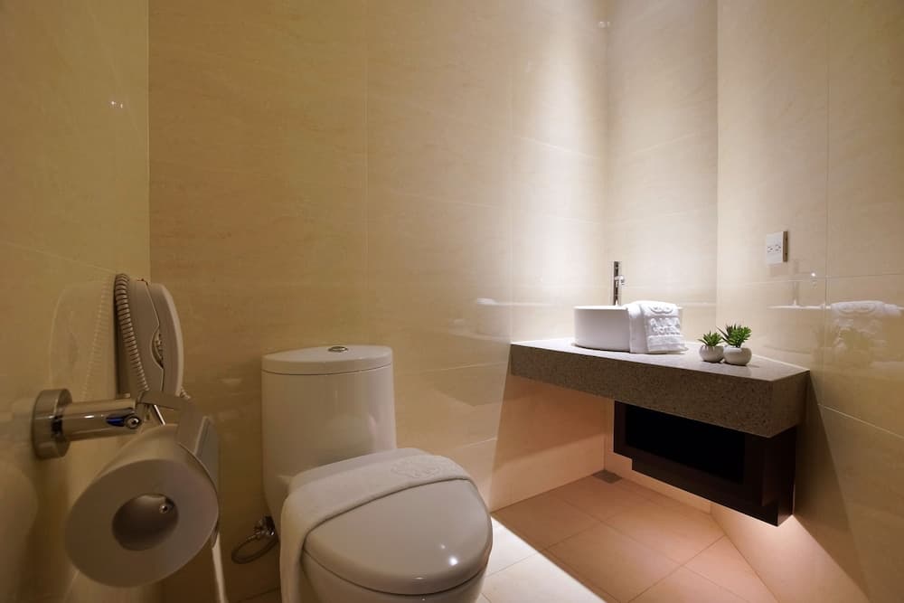 CHECK Inn Taichung LaiLai photo 7