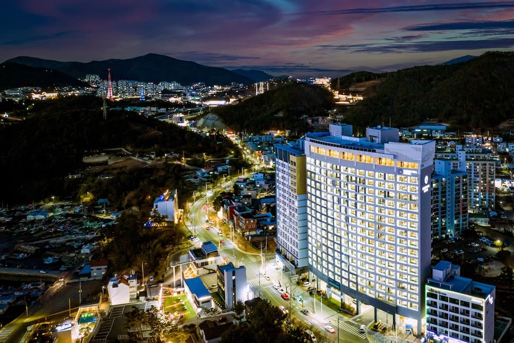 Hotel Ocean Hill