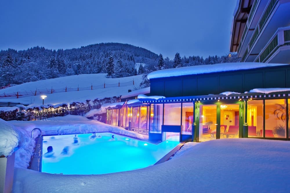 Hotel Berner Zell am See photo 3