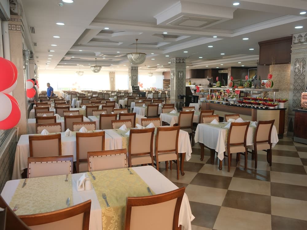 White Gold Hotel & Spa photo 9