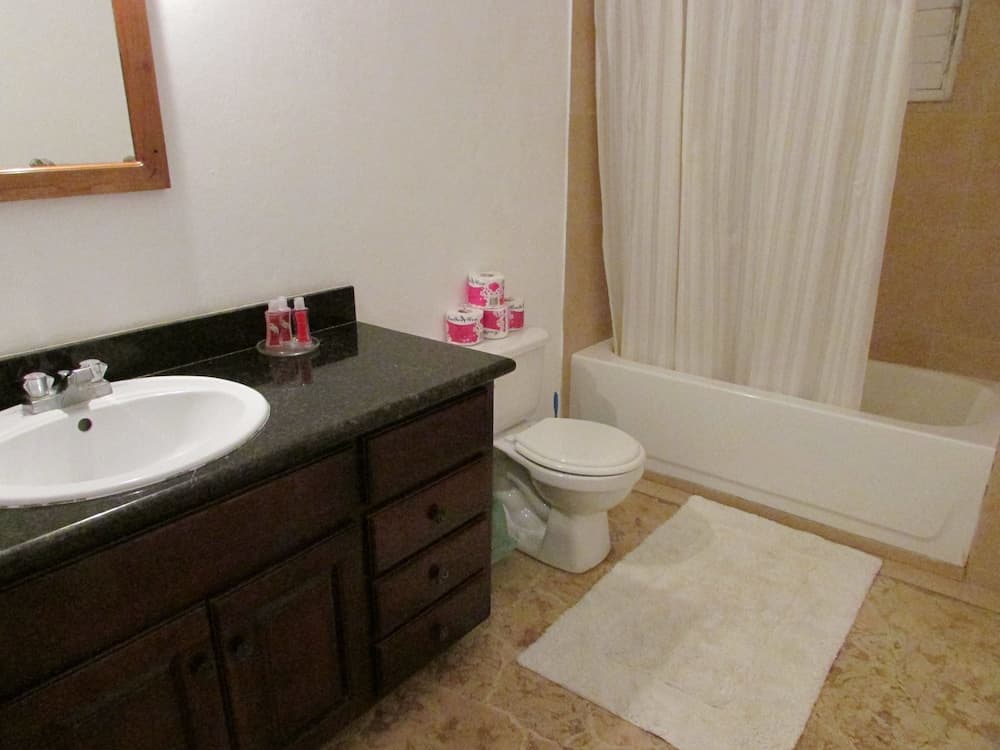 Ocean Wave Villa photo 4