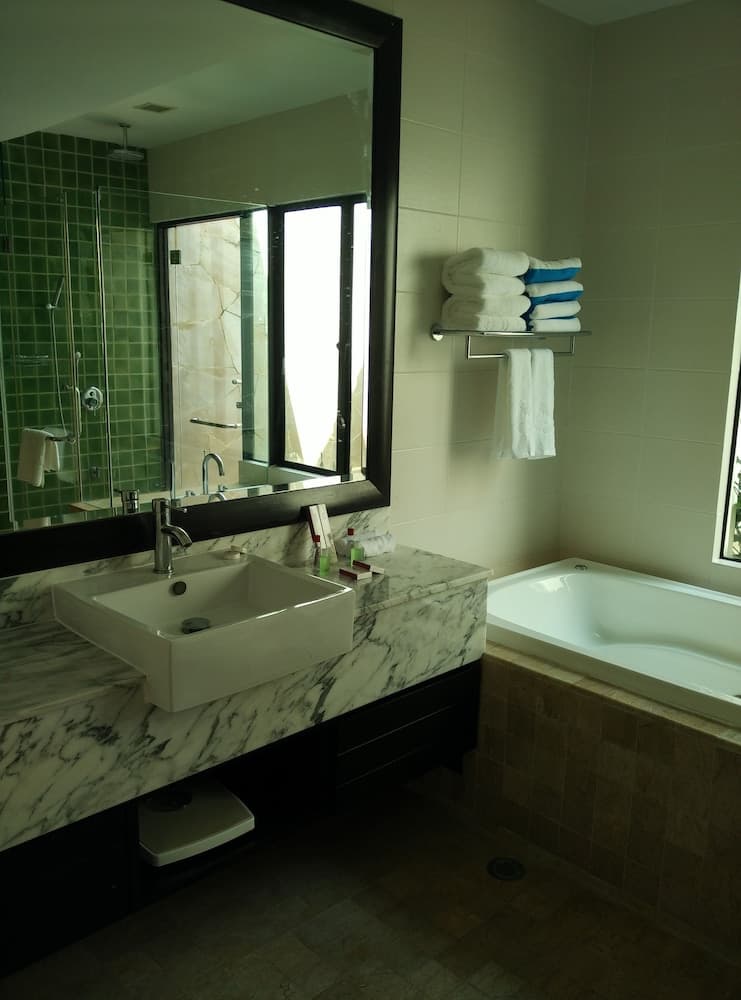 Sabah Beach Villas & Suites photo 3