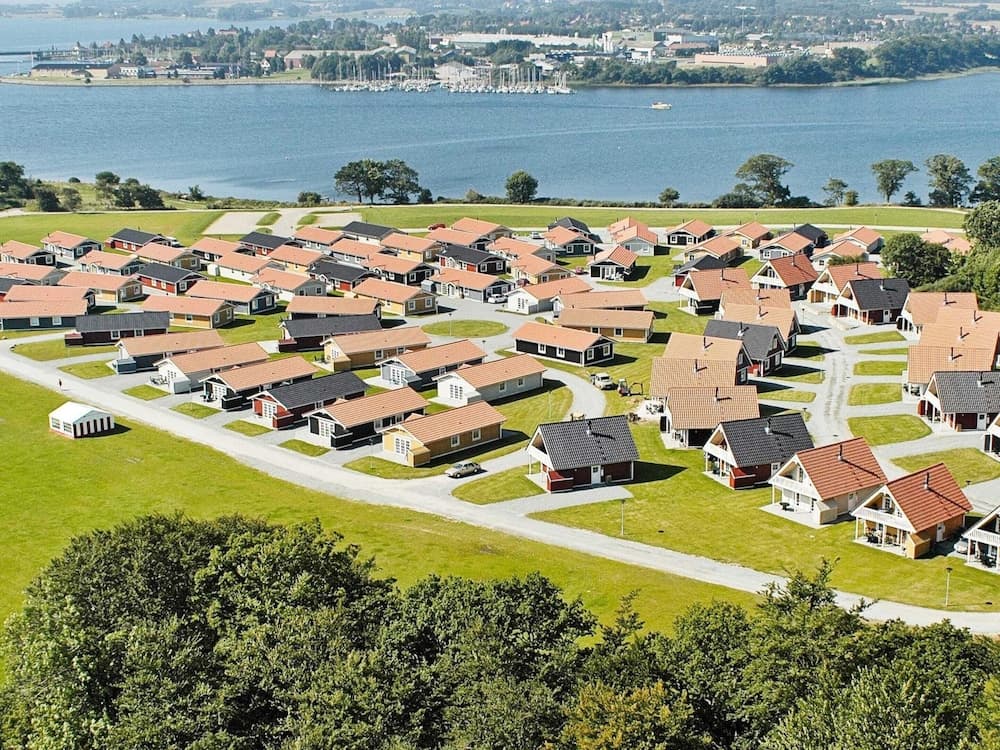 8 Person Holiday Home on a Holiday Park in Grasten