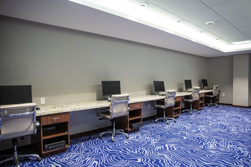 River Spirit Casino Resort photo 6