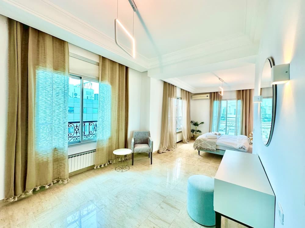 hotel room