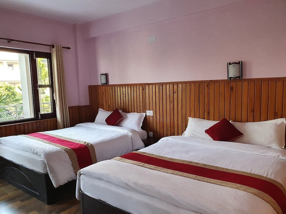 Hotel Monalisa Chitwan photo 2