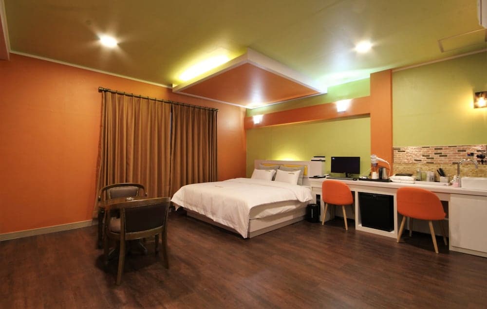 GoldenRoot Hotel in Gimhae photo 5