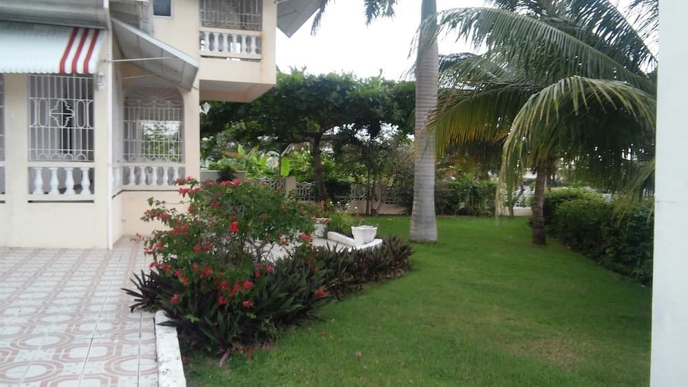 Ocho Rios Golden View photo 5