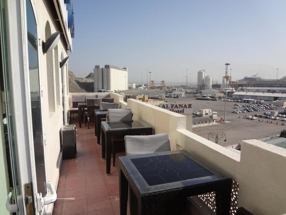 Marina Hotel photo 6
