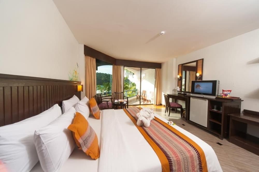 Phi Phi Island Cabana Hotel photo 9