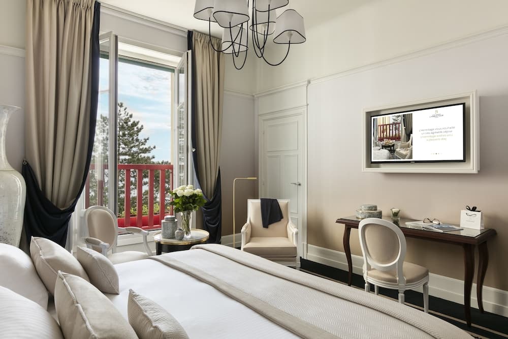 Hôtel Barrière l'Hermitage photo 6