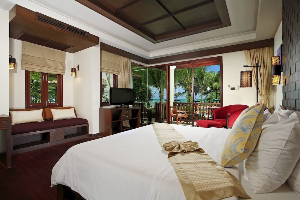 Khaolak Bay Front Resort photo 4