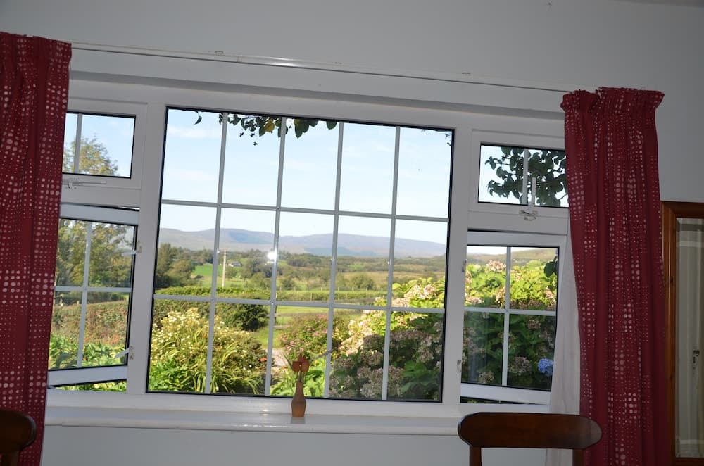 White Heather Farmhouse photo 9