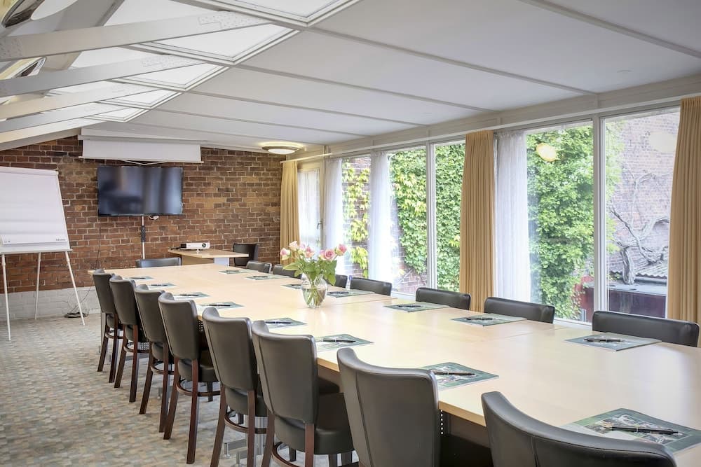 meeting & event spaces