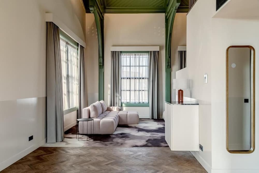 Metzlr House photo 5