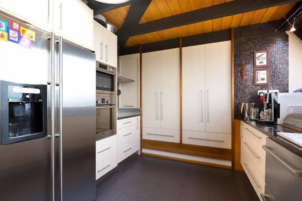Tivoli Homestay photo 4