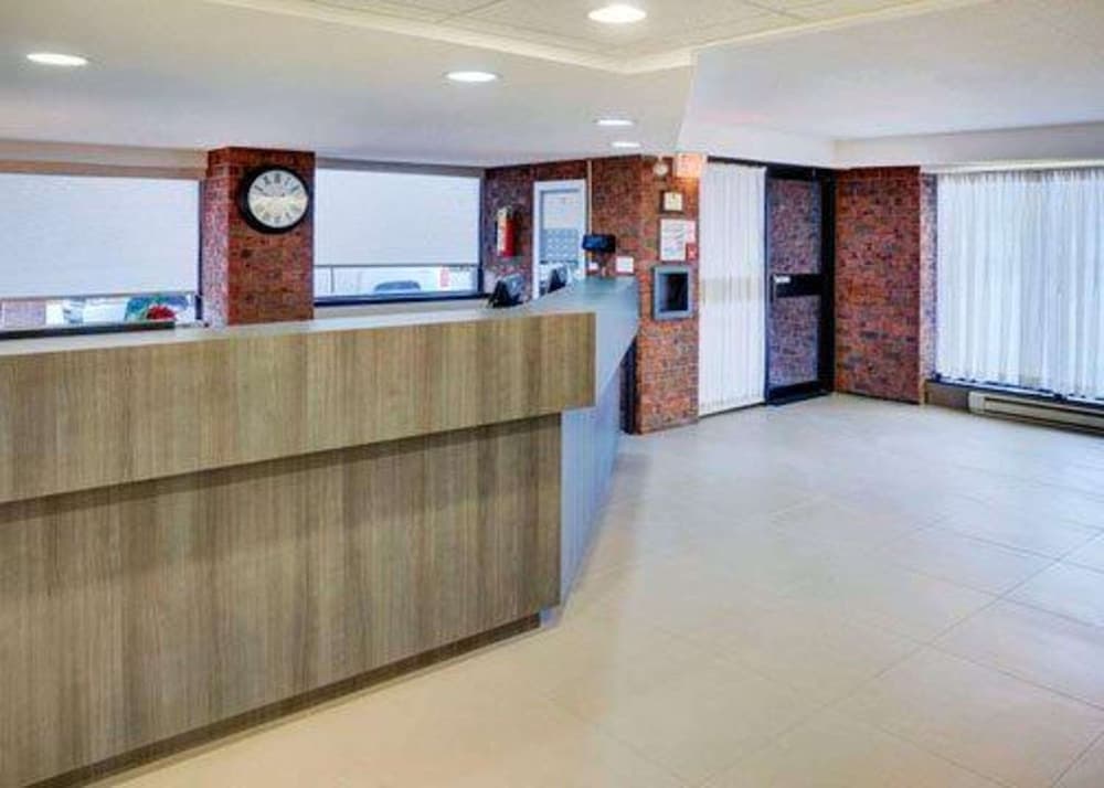 Quality Inn photo 7