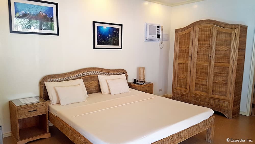 Mike's Dauin Beach Resort photo 2