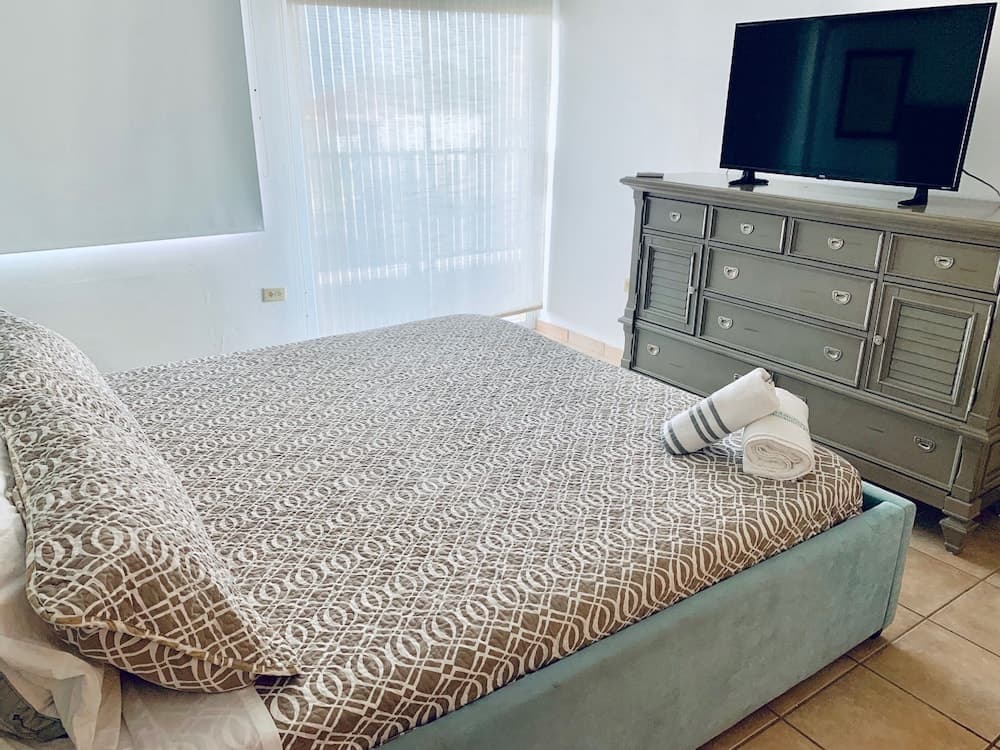 Oceania Apartments at Arecibo 681 Ocean Drive photo 6