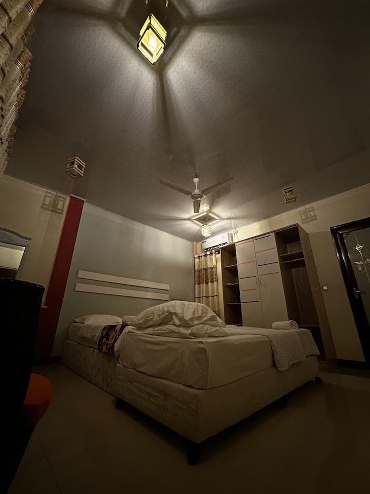 NikainnHimandhoo photo 8