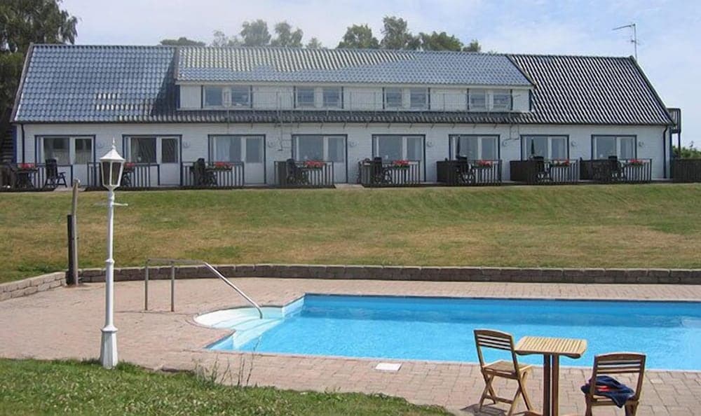 Löderups Strandbad Hotell & Stugby photo 3