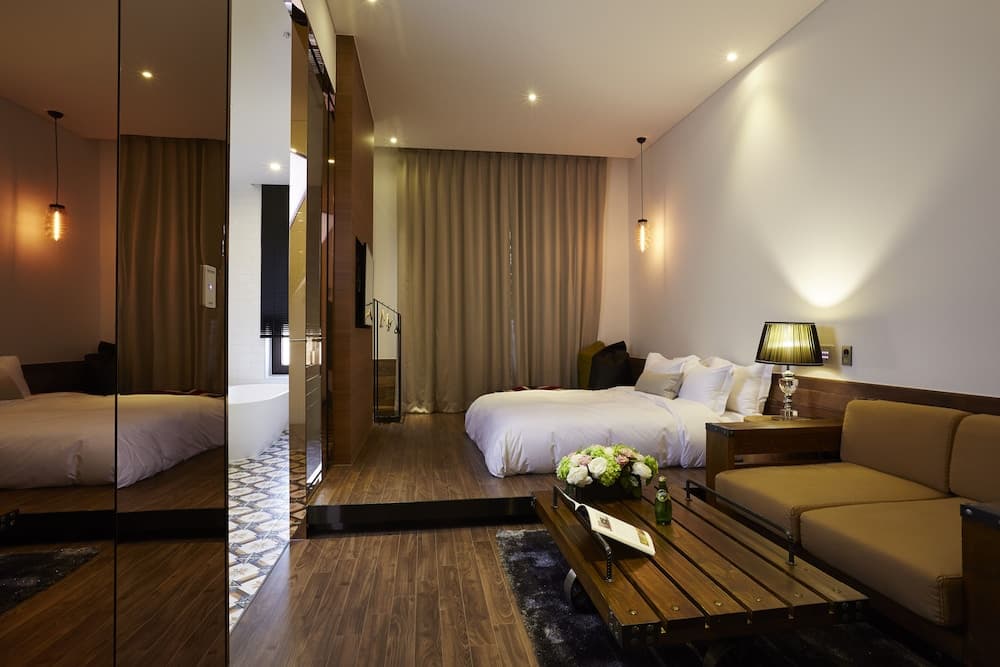 hotel room