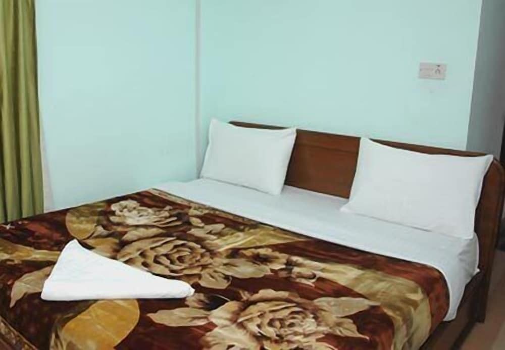 Shiva Shankar Hotel photo 5