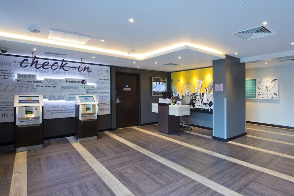 Premier Inn Gloucester - Quayside photo 3