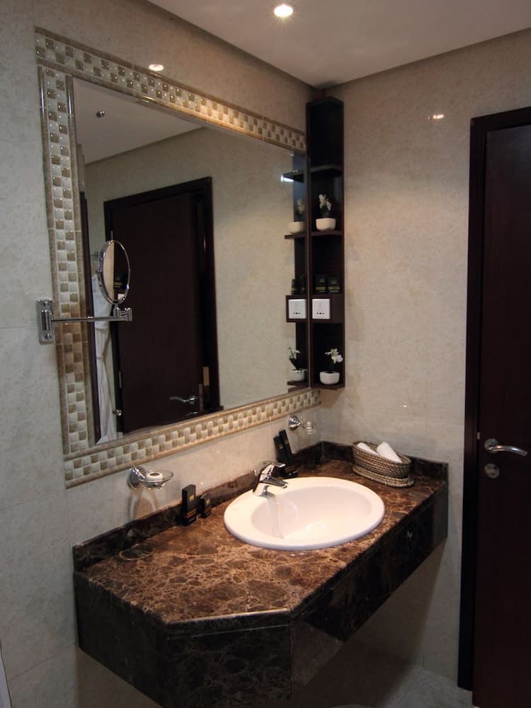 Home to Home Hotel Apartments photo 4