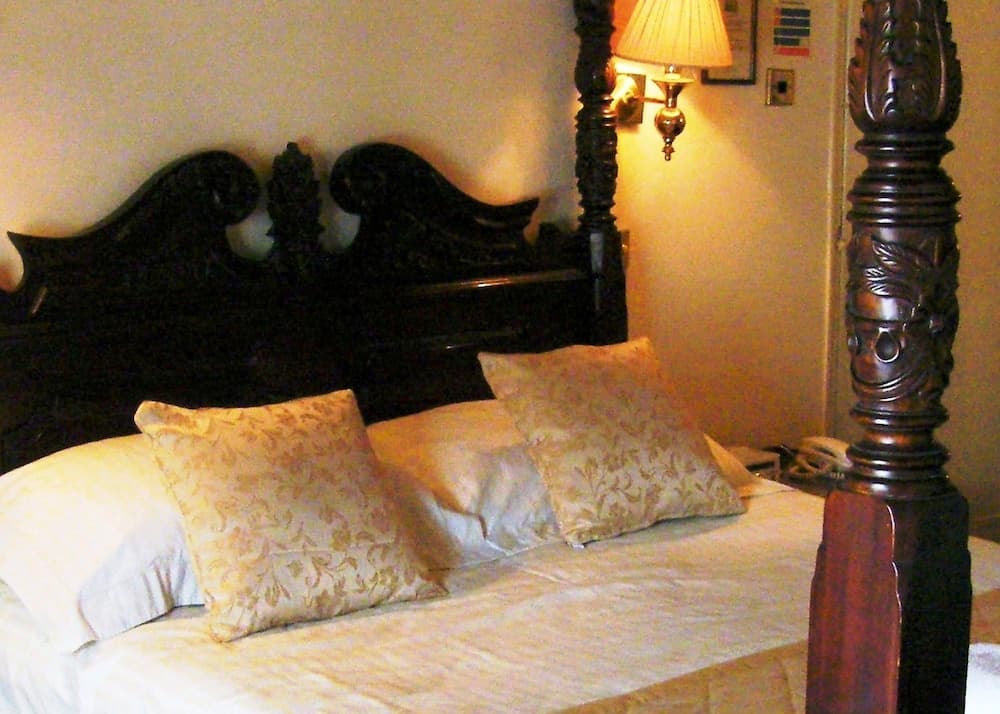 The Greyhound Coaching Inn photo 3