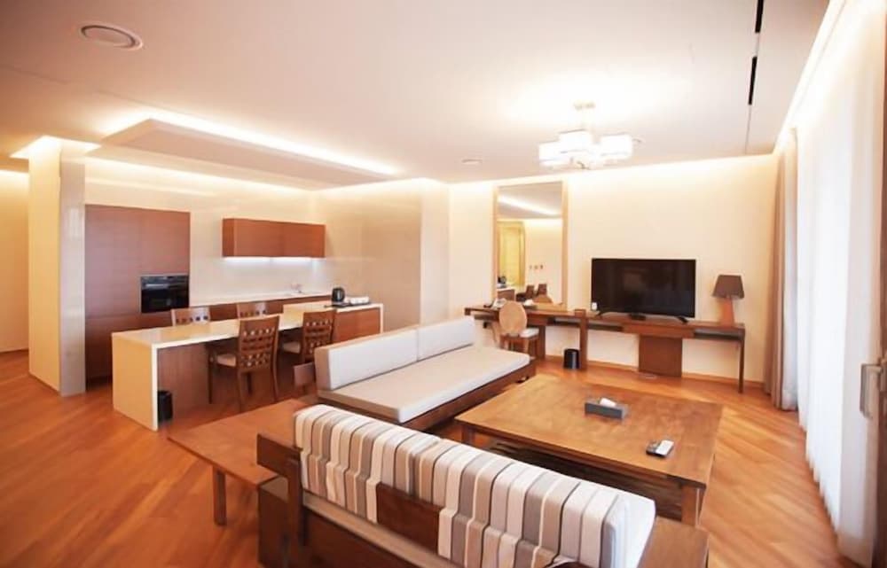 Hotel Maestro photo 4