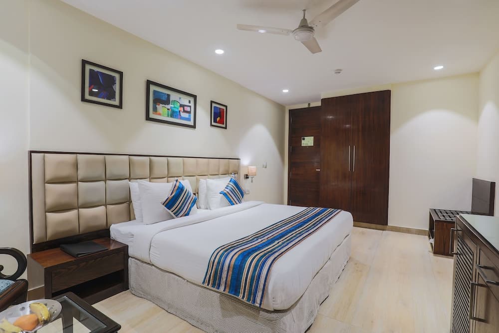 Hotel Blue Stone - Nehru Place photo 6
