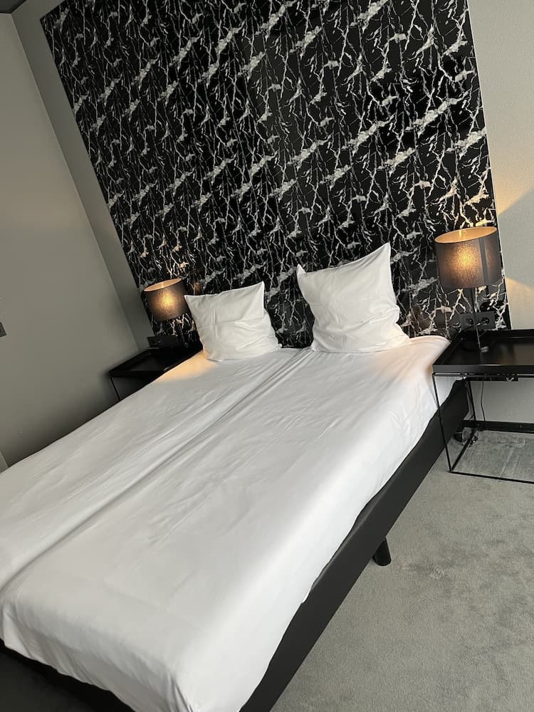 Hotel Glow photo 3