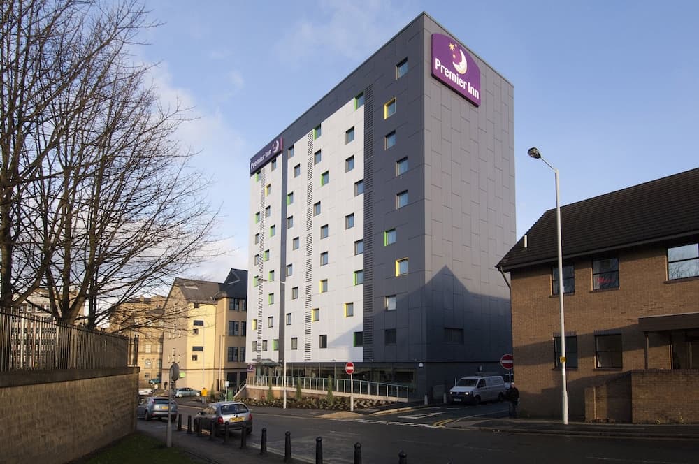 Premier Inn Bradford Central photo 7