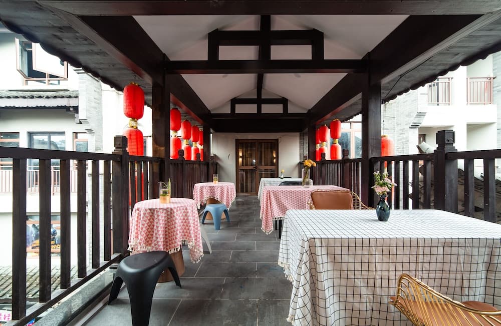 Guilin Nine Rooms Inn