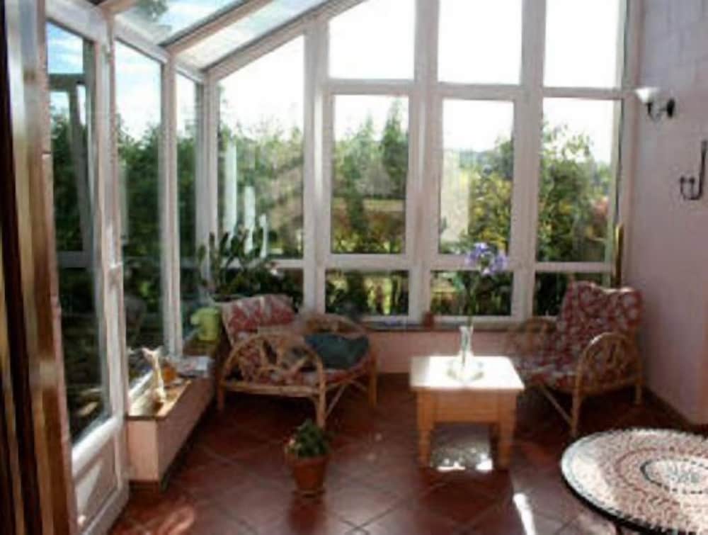 Sunville House photo 9