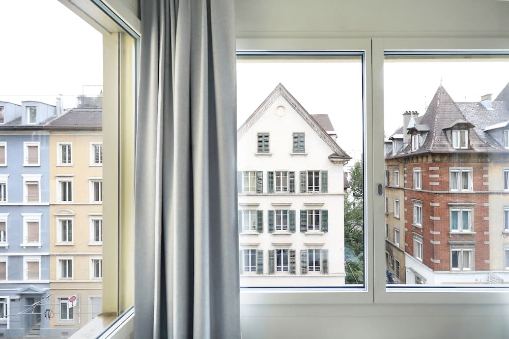 Numa Zurich Turi photo 4