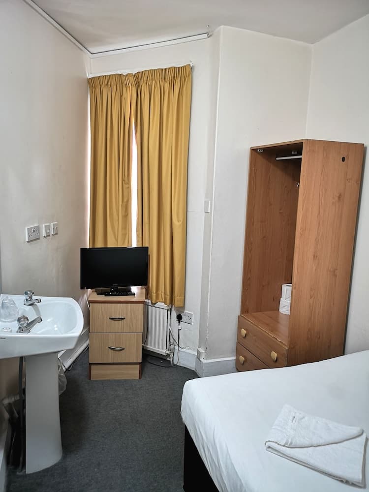 Aquarius Hotel photo 4