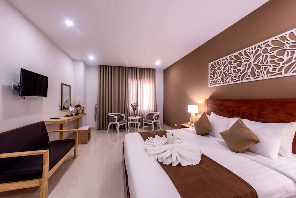 Double S Hotel