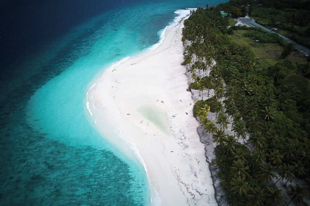 Silver County Fuvahmulah photo 2