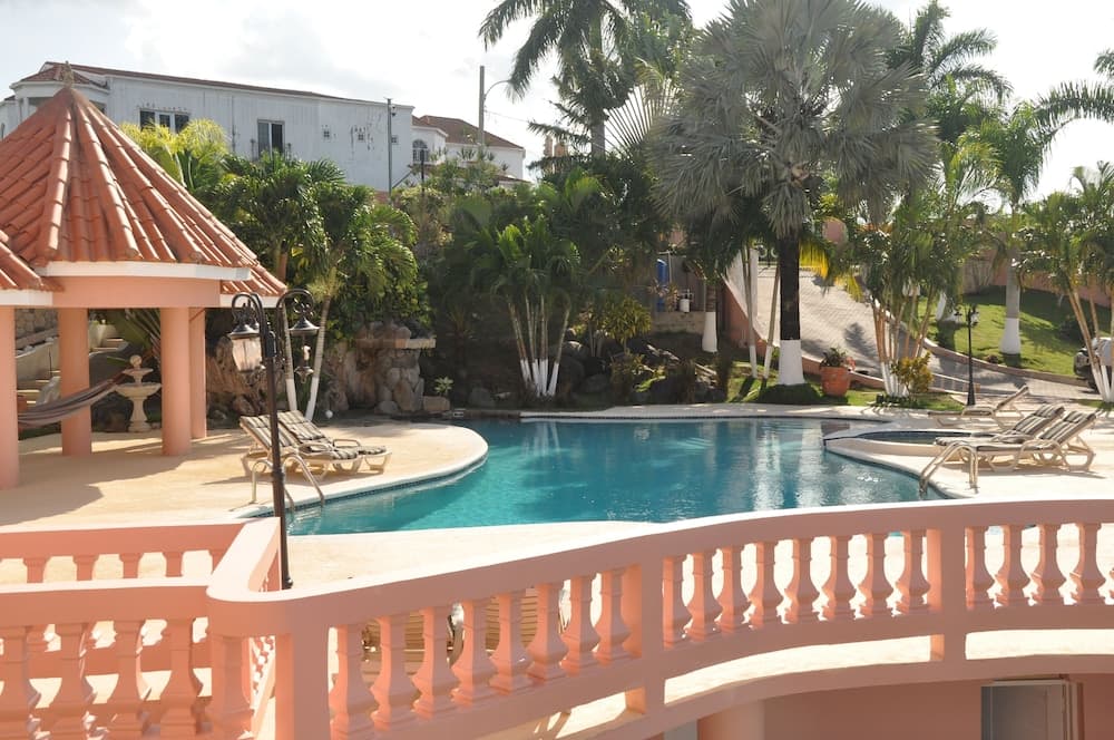 Sun Rise Condos By The Vacation Casa photo 7