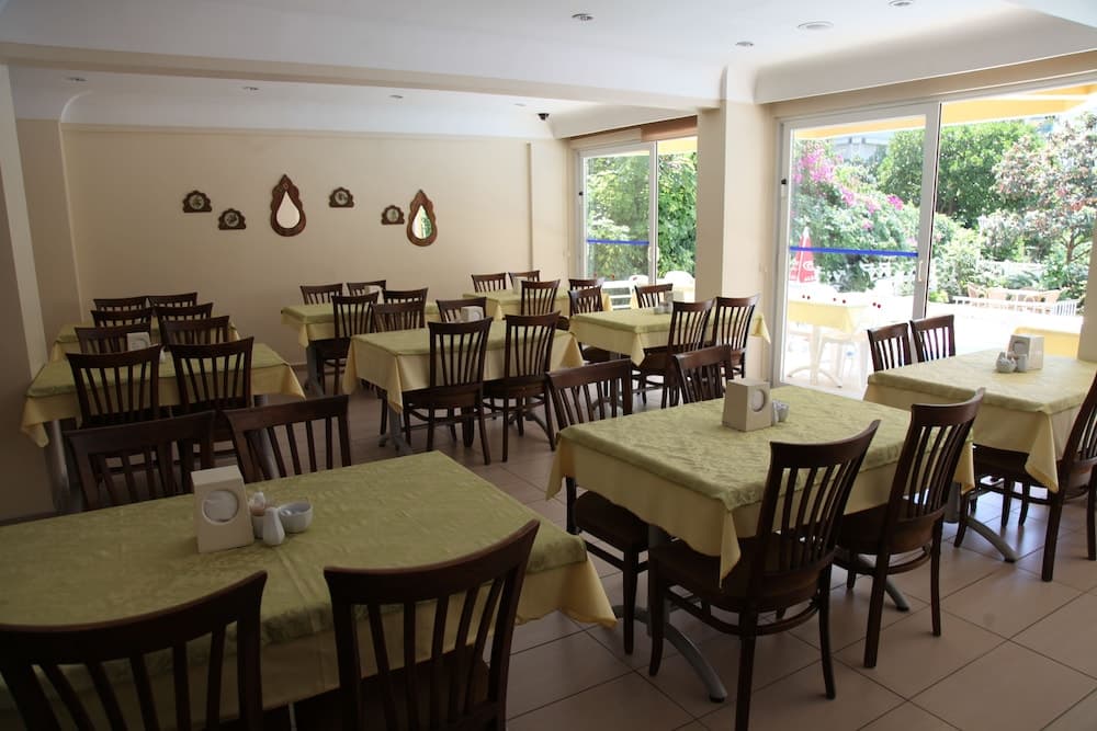 Alin Hotel photo 9