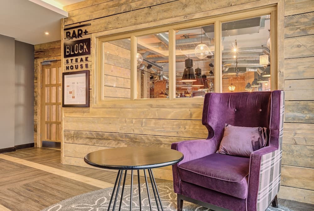Premier Inn Portsmouth Dockyard photo 2