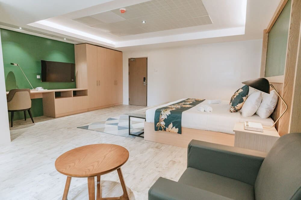 Diane Residences photo 9